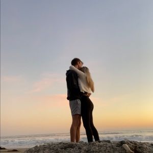 Meet your Posher, Sidney